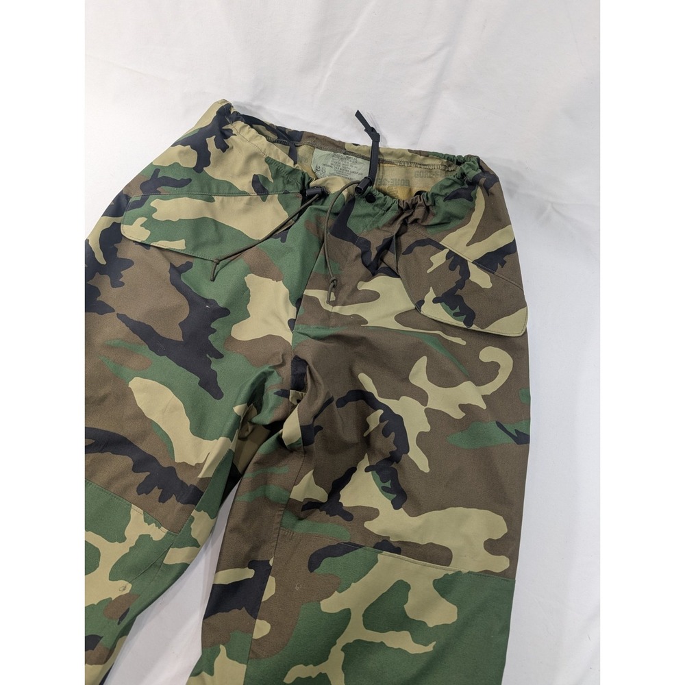 US Military  Goretex Pants Medium Reg Woodland‎ Camo Army Cold Weather Rain Exc